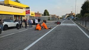 Sant’Angelo, un 60enne in moto ferito nello schianto con un’auto in circonvallazione