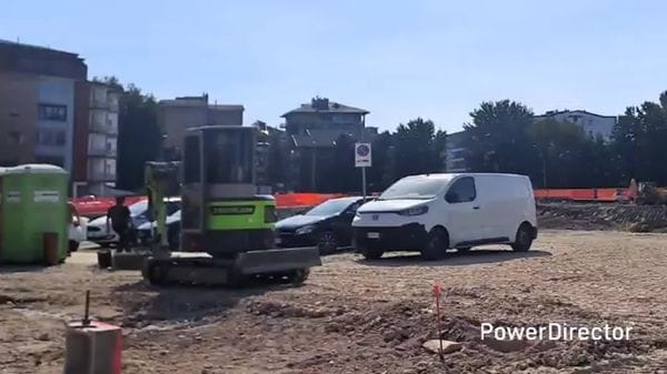 Camion, escavatori e attrezzi, i cantieri lodigiani nel mirino dei ladri. Le altre notizie del giorno