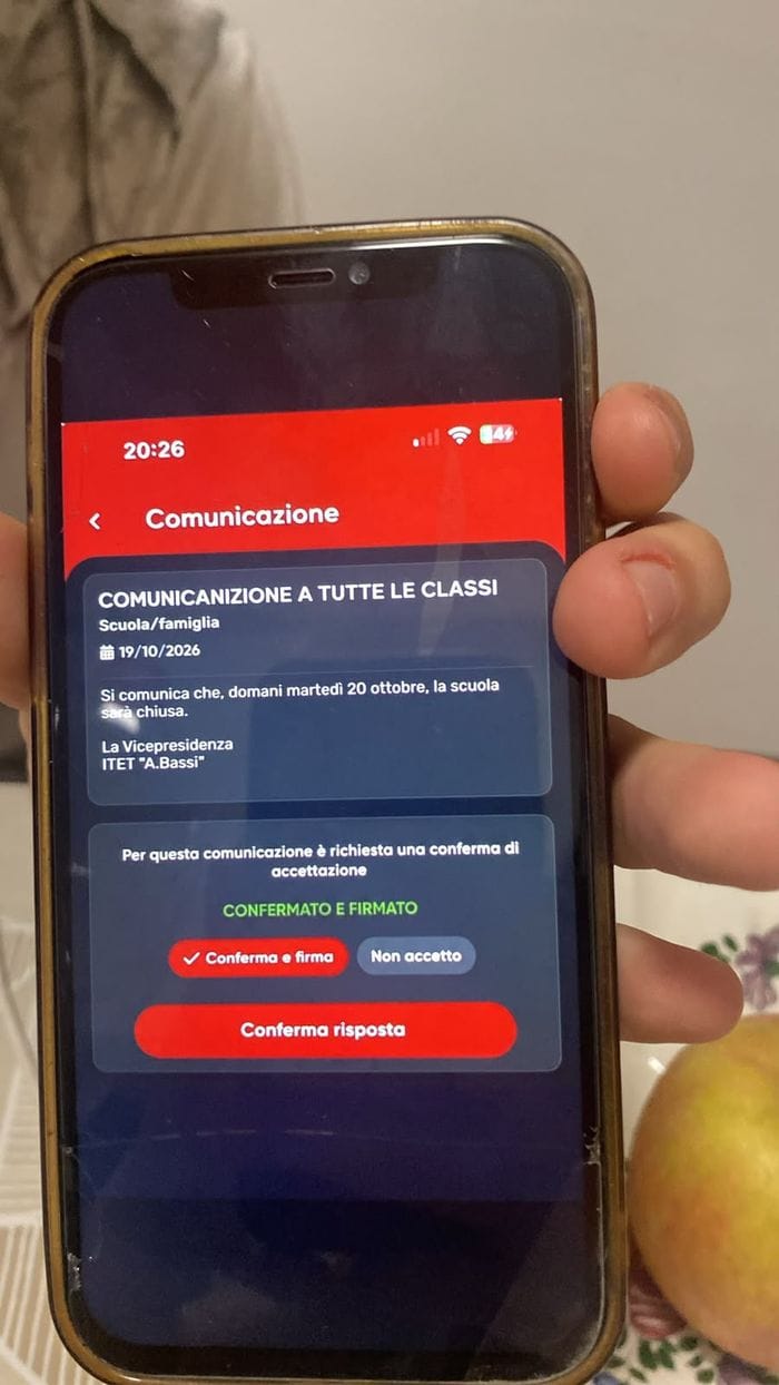 Lezioni regolari a Lodi dopo l’allarme di lunedì. Il prefetto fuori dal Bassi