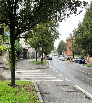 Bimba di 4 anni urtata da furgone paura ieri mattina in via Cavallotti