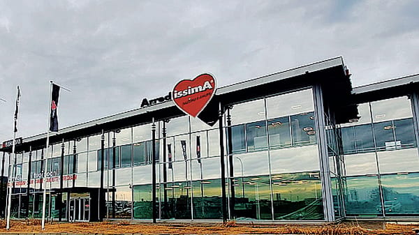 Commercio in fermento sulla 235: arriva anche “ArredissimA”