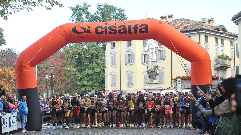 È la domenica della Laus Half Marathon: una festa per 2.500 e per l’intera città