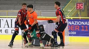 Hockey, l’Amatori batte il Forte in amichevole e arriva anche la “final4” di Skate Italia Trophy