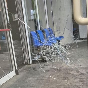 Il “foglio di via” non basta: ennesima aggressione in Pronto soccorso da parte del solito 26enne, domani sarà depositato un nuovo pacchetto di denunce 