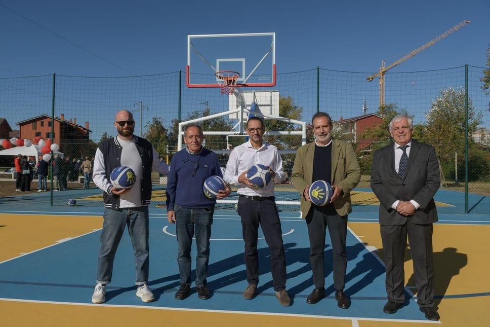 Inaugurato il nuovo campo sportivo polifunzionale di San Donato: sarà intitolato ad Alex Zanardi