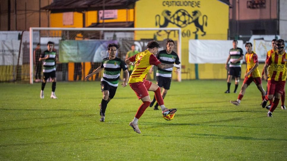 Calcio, la Frassati a un punto dalla vetta nel Girone K grazie alla Nuova Zorlesco VIDEO