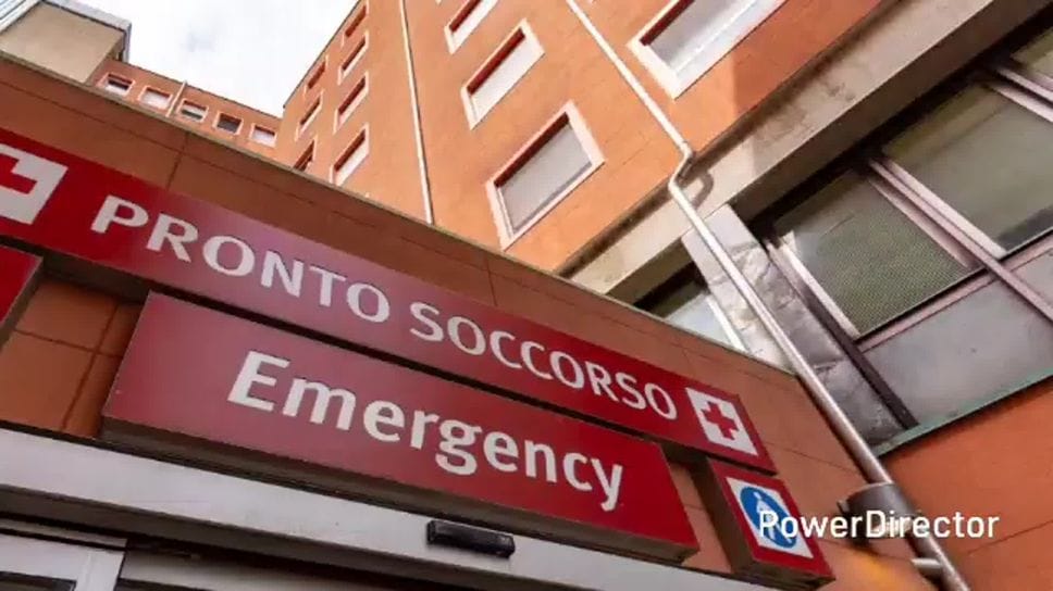 Colpito da una scossa elettrica durante la potatura degli alberi a Borgo San Giovanni, operaio di 48 anni in ospedale