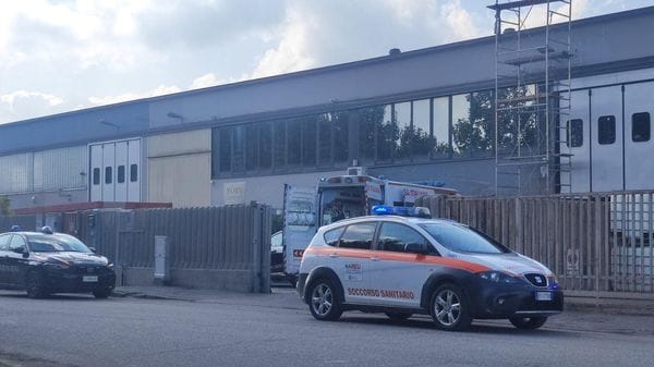 Caduta fatale dal tetto di un capannone di Lodi Vecchio, condannati il titolare e il committente