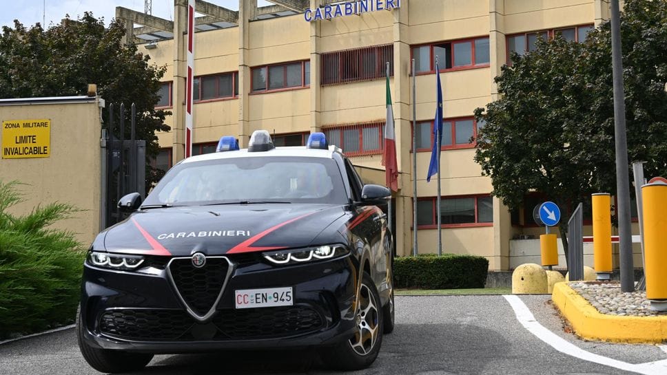 Pantigliate - Rubano la borsa da un’auto: scatta l’inseguimento dei carabinieri, uno dei ladri viene arrestato 