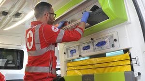 Trovata morta in casa, la Procura dispone l’autopsia