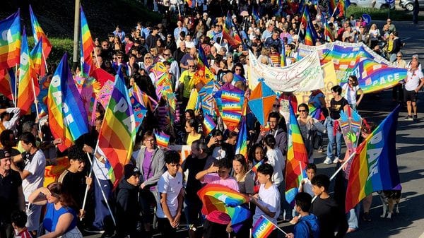 Duemila persone alla Marcia della Pace 2026