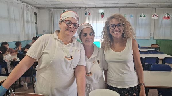 Servizio mensa, non mancano i ritardatari: «Ma i pasti sono sempre garantiti»