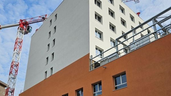 Una porzione del nuovo blocco realizzato per ampliare gli spazi del Policlinico San Donato (foto Cerboni)