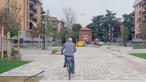 Melegnano - Conclusi i lavori da 850mila euro, riapre il piazzale delle Associazioni
