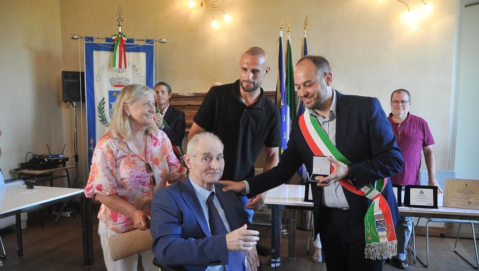 Merlino - L’ex sindaco e medico Fazzi diventerà cittadino onorario 