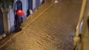 Il maltempo si abbatte sul Lodigiano, allagamenti in centro a Lodi