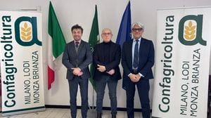Il direttore generale di Confagricoltura Luciano Nieto con Gianpaolo Pedrazzini e Roberto Stracchi di Bcc Lodi