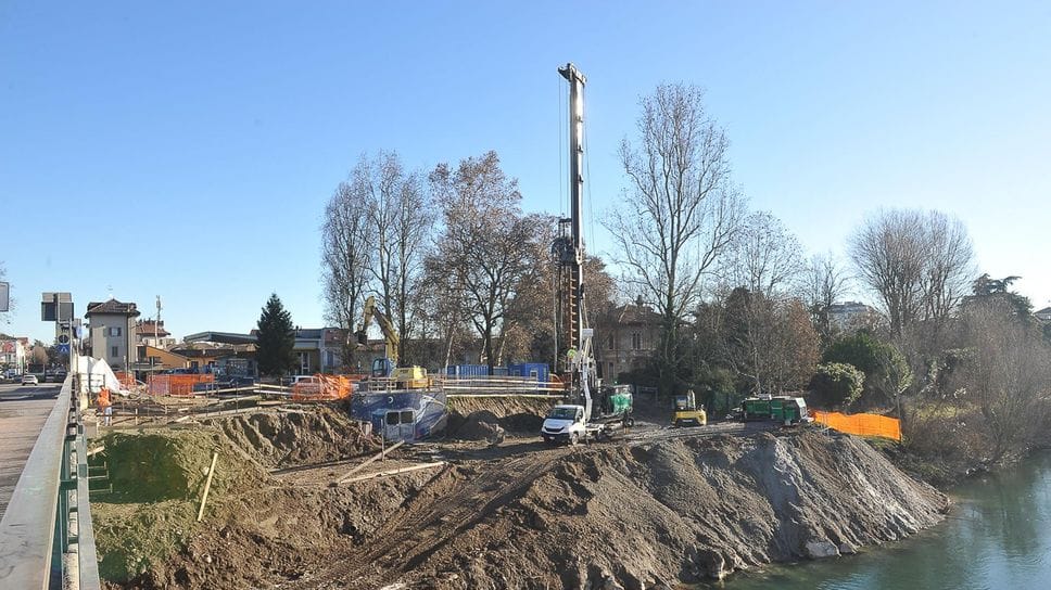 Gli interventi preliminari per i lavori sul ponte dell’Adda