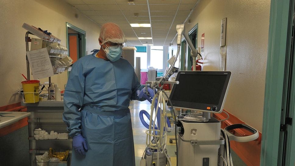 Il dottor Mariano Scozzafava nell’area blu