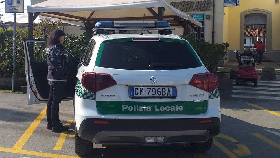 La polizia locale sabato in stazione