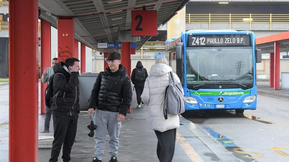 Il terminal della metropolitana (Canali)I