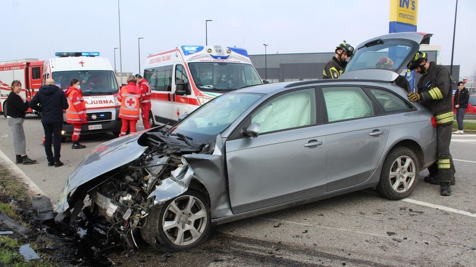 Lo schianto di domenica mattina