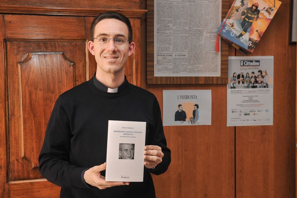 Formenti con la sua opera nella redazione del «Cittadino»