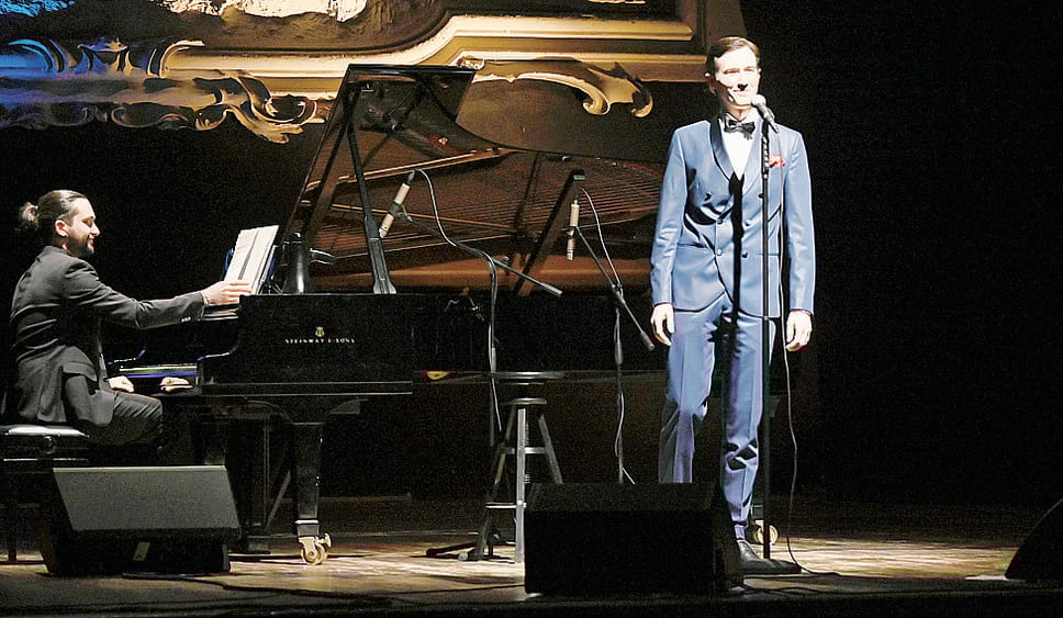 Lo showman Matteo Ferrari (Borella)