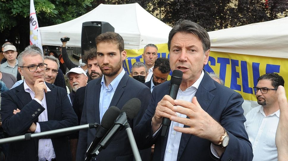 La spaccatura del Paese e la “sfida” di Conte