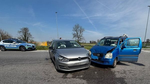 Lodi - Cavenago: in attesa della rotonda sulla via Emilia, l’ennesimo schianto