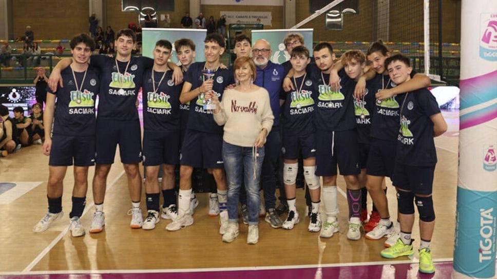 PALLAVOLO Doppio argento per il Vizzolo e bronzo per la Bcc Lodi Accademia Blu Volley