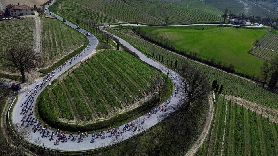 CICLISMO È il giorno della “Coppi e Bartali” nel Lodigiano