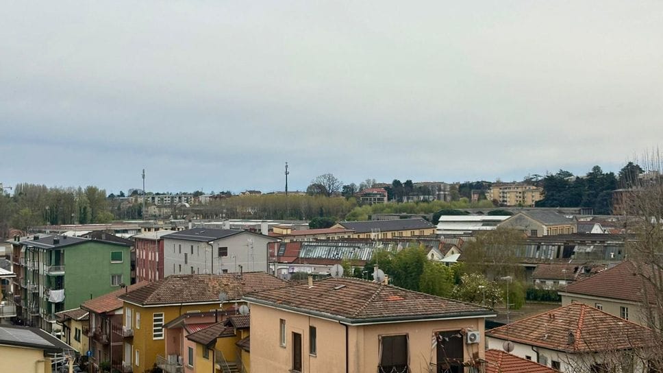 Vento forte sul Lodigiano, raffiche fino a 50 km/h: giornata ancora instabile