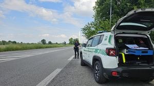 Ruba due bici (tra cui quella del parroco): arrestato un 50enne