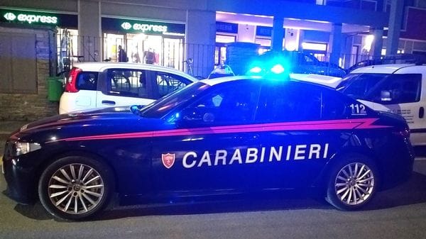 Un 20enne arrestato in strada per spaccio e resistenza a Pubblico Ufficiale