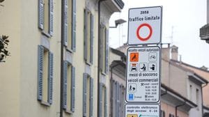 A Lodi si allarga il caso delle multe della Ztl: «Non ho mai ricevuto la mail del rinnovo»