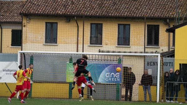 CALCIO Fissiraga con qualche assenza nel primo atto della semifinale di Coppa Lombardia con la Virtus Inzago