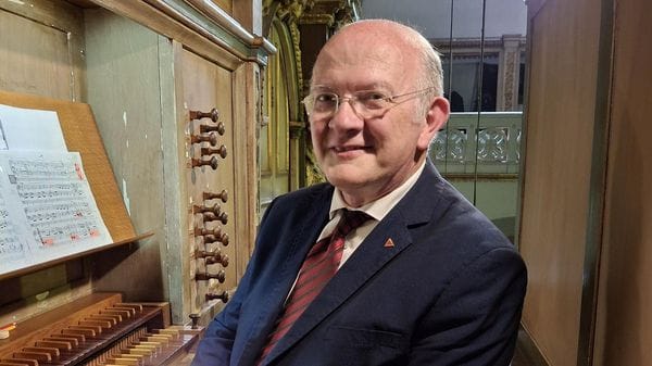 A Orio Litta il maestro Viccardi celebra l’organo Serassi