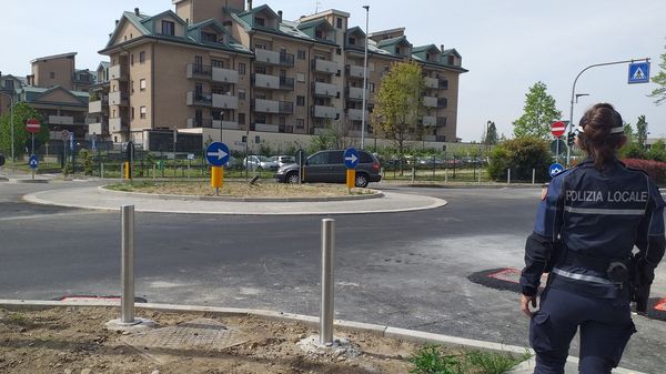Aperta la nuova rotonda in viale della Repubblica