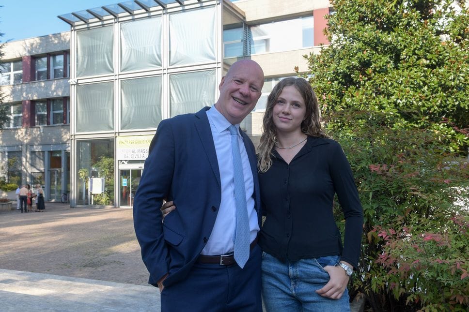 Viola Menichetti premiata da Mattarella, nel gennaio 2025 salvò il padre caduto in montagna