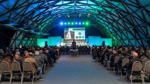 Centropadana: utile di 23 milioni e attivi in crescita a 2,5 miliardi di euro