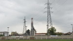 Lodi. Terna smantella 19 vecchi tralicci tra San Fereolo e l’Albarola