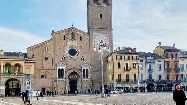 Lodi - un presidio antifascista contro l’evento “Re-migrazione”