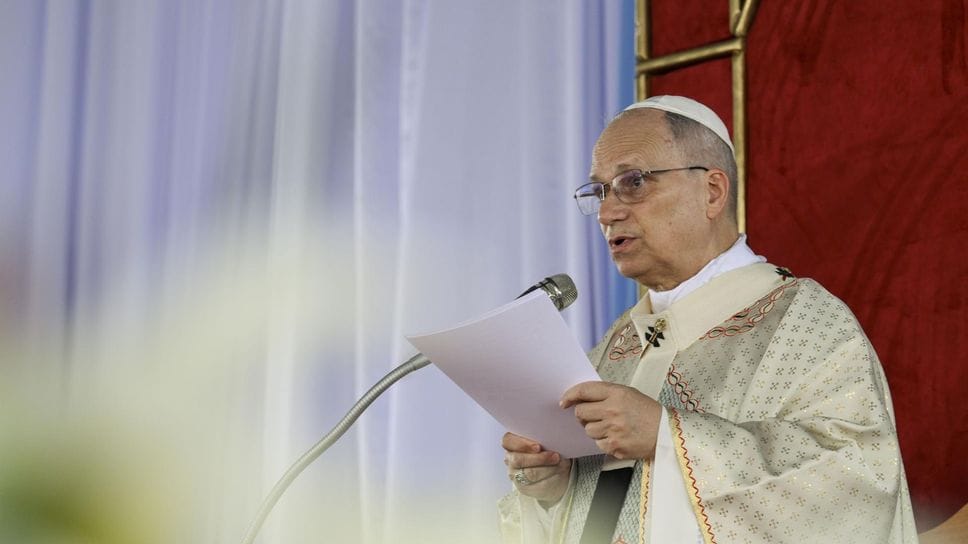 «Il Papa non è un interlocutore politico ma il servitore del Vangelo»