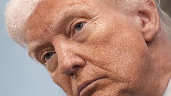 Dal Medioevo a Trump, la sfida al Papato 