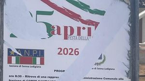 SENNA Strappati i manifesti del 25 aprile