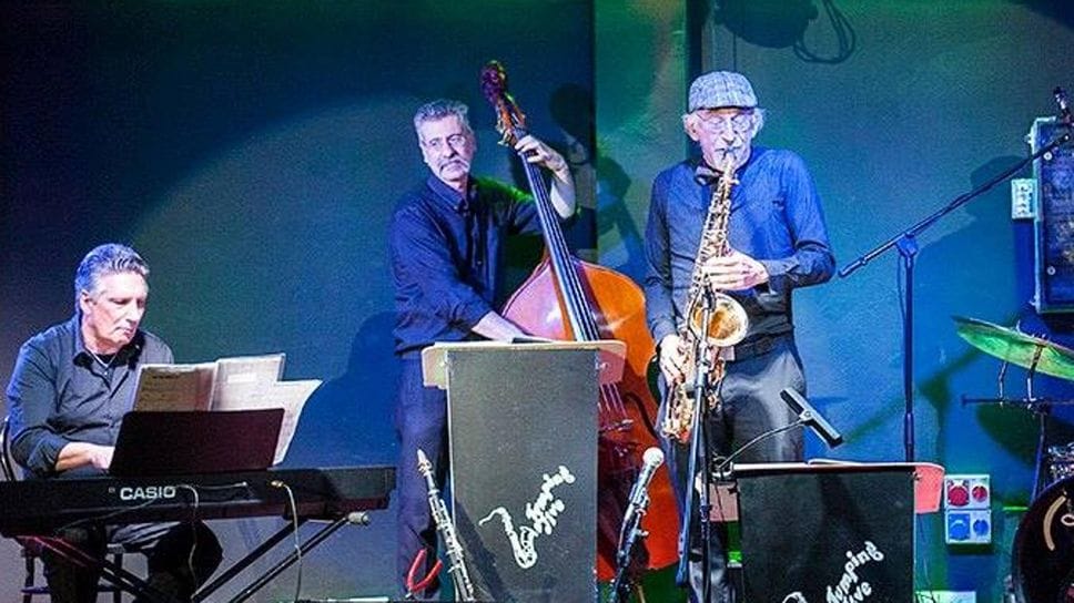 Lo swing dei Jumping Jive domenica al “Carlo Rossi”