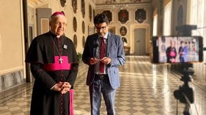 Leone XIV a Sant’Angelo. Il vescovo: «La visita del successore di Pietro è una vera benedizione per tutti» - La video intervista