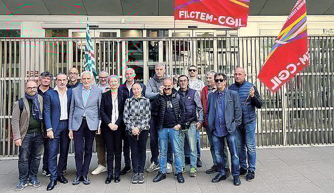 Airpack, appello dei sindacati: «Serve una dilazione dei tempi»