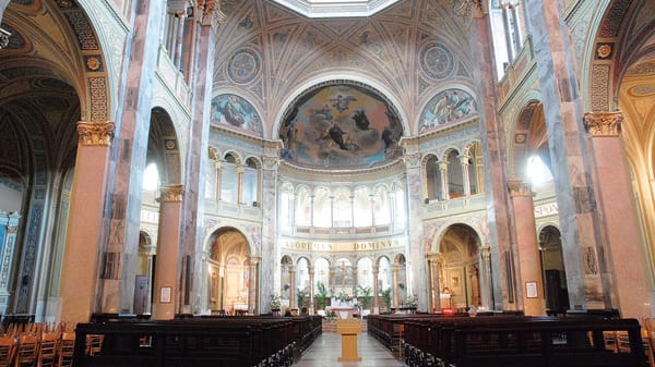 IL PAPA A SANT’ANGELO Il grazie del parroco monsignor Raimondi: «Per noi è un momento storico»